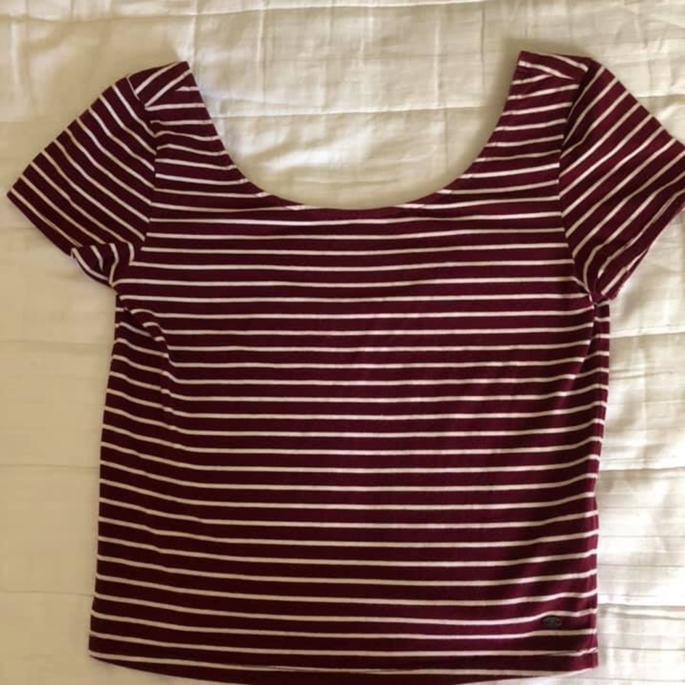 AE crop top